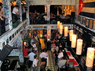 Noche de fiesta. Funcionarios rechazaron transparentar la factura de la cena en el restaurante-bar La Bodeguita del Medio.