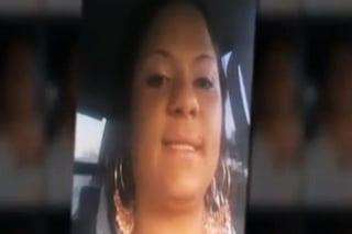 La mujer fue denunciada en redes sociales luego de que ella misma compartiera el video donde golpea a su hijo. (YouTube)
