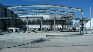 Un buen avance registra a la fecha la construcción del gimnasio-auditorio del Colegio Británico de Torreón. Instituto Británico tendrá auditorio
