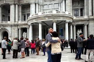 Desalojo. Cientos de inmuebles, como el palacio de Bellas Artes  fueron desalojados conforme a los protocolos de seguridad. (EL UNIVERSAL)