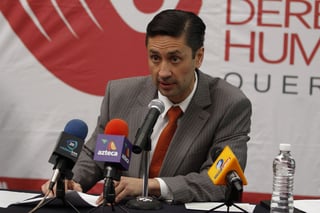 Destitución. Miguel Nava, titular actual de la Defensoría de los DH.