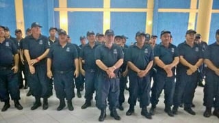 El ex líder de autodefensas se integra a la Fuerza Rural de La Ruana, en el municipio de Buenavista Tomatlán, junto con otros 51 elementos. (Twitter)