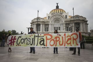 Reforma. El evento 'Un minuto por la consulta ciudadana en contra de la Reforma Energética' se realizó el pasado domingo.