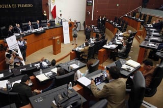 Pleno. Sesión de las comisiones unidas de Energía y Estudios Legislativos en el Senado de la República, ayer sábado.