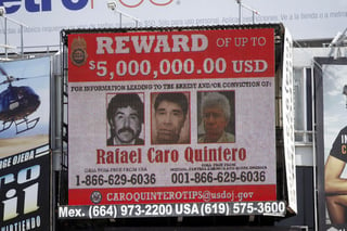 Anuncio. Recientemente fueron colocadas tres fotografías de Caro Quintero en un anuncio que ofrece una recompensa. 