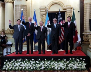Reunión. El secretario de Gobernación, Miguel Ángel Osorio Chong, durante la Reunión Multilateral México-Estados Unidos-Guatemala-El Salvador-Honduras.