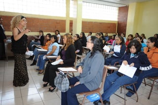 Inconformes. Los maestros mexicanos no cuentan con la capacitación suficiente para estar frente a grupo.