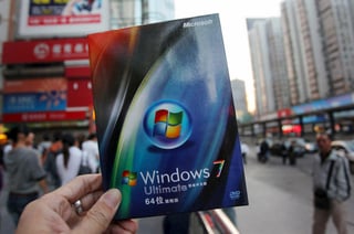 Windows 7 se lanzó en 2009, aunque desde finales del pasado año dejó de venderse como producto independiente. (ARCHIVO)