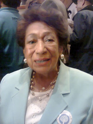 Vida de lucha. - Amparo Murillo Contreras es una guerrera no sólo por ser independiente a los 87 años, sobrevivir al terremoto del 85 y enviudar a los 39 años, sino por superar el cáncer hace más de 30 años. 