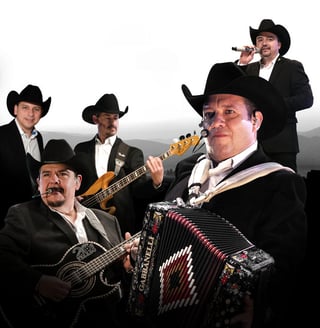 Los integrantes de Pesado dicen que entregan todo a sus fans arriba y abajo del escenario;  vienen a Torreón en agosto.