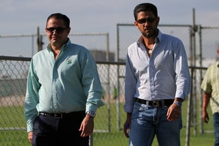 Francisco Irarragorri, director de Administración y Finanzas, y Alejandro Irarragorri (d), presidente del club. (Jam Media)