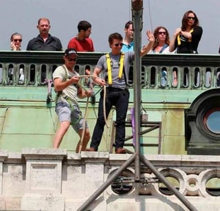 Tom Cruise llegó a Viena el miércoles pasado y en los últimos días estuvo visitando varias de las localizaciones del rodaje. (Twitter) 