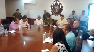 Regidores de Gómez Palacio se reunieron hoy con representantes del Mando Único. (El Siglo de Torreón)