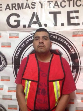 Luis Javier (N) fue capturado por el Grupo de Armas y Tácticas Especiales (Gate) en Allende, Coahuila y cual dijo ser líder de un grupo criminal. (El Siglo de Torreón)