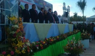Informe. La alcaldesa dio su informe de actividades en el nuevo Parque Francisco Villa de Mapimí.