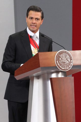 El presidente Enrique Peña Nieto emitió un mensaje por su Segundo Informe de Gobierno en el Palacio Nacional. (Notimex)