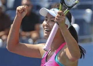 La tenista china avanzó a su primera semifinal de Grand Slam. (AP)