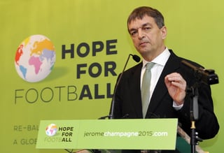 Champagne dijo en el portal de su campaña que le informó al supervisor de elecciones de la FIFA Domenico Scala de su decisión de postularse. (Archivo)