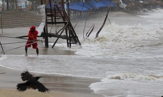 Prestadores de servicios turísticos, hoteleros y restauranteros de Pie de la Cuesta, Acapulco, demandaron apoyos por daños de 'Polo'. (Archivo)