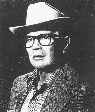 Don Anacleto Correa Burciaga, de raíces zacatecanas, nacido en Gómez Palacio, Dgo. en 1904.
