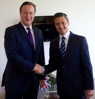 Peña Nieto y David Cameron señalaron la importancia de tomar medidas conjuntas para combatir la corrupción. (EFE) 