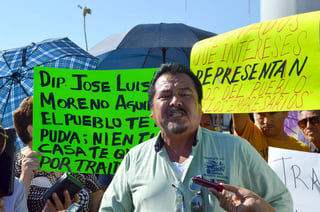José Barrios, líder de la organización, denunció que miembros de la organización han sido víctimas de extorsión de parte de agentes de vialidad y de la Policía Estatal. (El Siglo de Torreón) 
