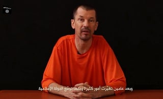 Se trata del tercer video de este tipo en dos semanas en el que se ve a Cantlie, que fue secuestrado por el EI en noviembre de 2012. (Archivo)
