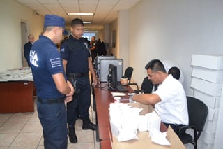 Pruebas. Aplican examen antidoping a agentes y personal de la Policía Municipal. 