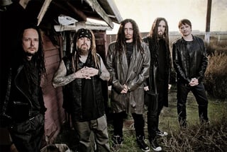 Sin etiquetas. La agrupación dice que no hacen rock ni metal sino que simplemente son Korn y no imitan a nadie más.