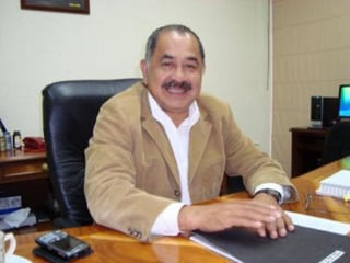 Camacho Garibo fungió como Secretario de Comunicaciones y Obras Públicas durante la administración 2008-2012, encabezada por el perredista Leonel Godoy Rangel. (INTERNET)