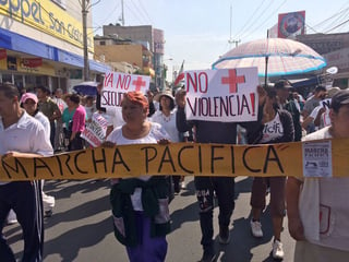 Hartos. Cientos de ciudadanos de Ecatepec realizaron una marcha para protestar por los altos índices de violencia.