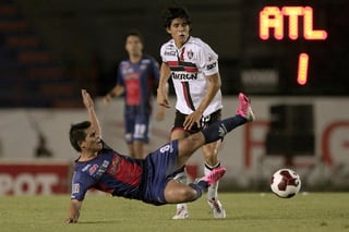 Barraza es centro delantero de 24 años, goleador de la Copa MX y acumula casi un centenar de partidos disputados en el futbol mexicano en tres años como profesional. (Archivo)