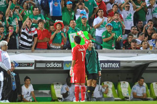 En el Estadio Corona del Territorio SantosModelo, Oswaldo defendió la playera de la Selección Mexicana. (Archivo)