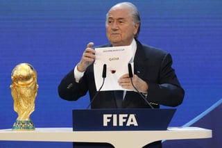 No revisaremos la votación de 2018 y 2022, señalo osep Blatter, presidente de la Federación Internacional de Futbol Asociación. (Archivo)