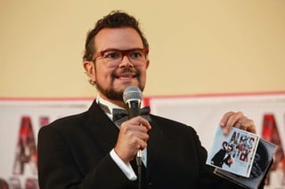 El cantante mexicano hizo su pronunciamiento durante la presentación de su nuevo material. (ARCHIVO)