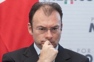 Quebradero. Luis Videgaray sopesa hacer recortes al gasto corriente del gobierno federal. (ARCHIVO)