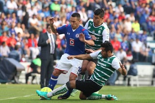Christian Giménez afirmó que si no se siente al cien por ciento, no jugará el partido contra Veracruz. (Archivo) 