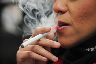 Exhorto. Las autoridades de Salud lanzaron alerta a la ciudadanía sobre el consumo de los cigarros electrónicos. 