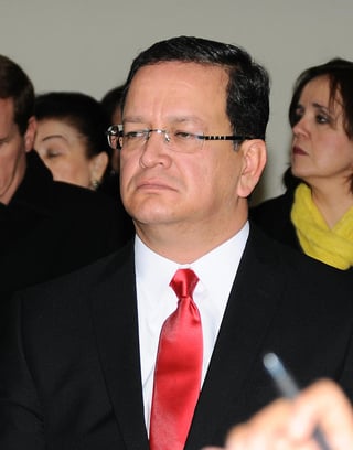 El tesorero municipal Enrique Mota Barragán públicamente puso a disposición del PAN, copias  de las transferencias realizadas durante 2014  a la Fundación Colosio Filial Torreón, A. C.  (Archivo)