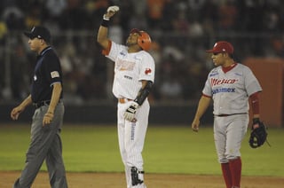 Terrero llegó a México en el 2009 con los Vaqueros Laguna, después vivió sus mejores campañas con Diablos Rojos del México en 2011 y 2013. (Archivo)