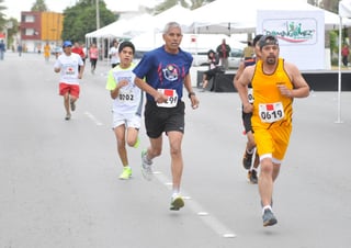 Alrededor de 900 participantes le darán vida a la carrera atlética 5K de la Constitución en el municipio de Gómez Palacio. (El Siglo de Torreón)