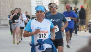 Se espera gran asistencia por parte de los corredores de la Comarca Lagunera, muchos de los cuales se preparan para el Maratón. (Archivo)