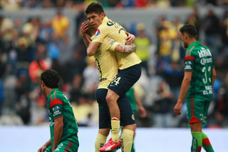 Con doblete de Oribe Peralta, además de un golazo de Osvaldo Martínez, América goleó en el Estadio Azteca 5-0 a Jaguares de Chiapas. (jammedia)