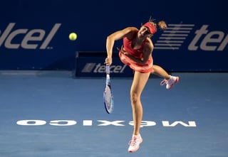 Maria Sharapova debutó con el pie derecho en el Abierto Mexicano de Tenis, luego de imponerse 6-4 y 6-1 a Shelby Rogers. (EFE)