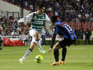 El Querétaro goleó por 5-0 al Santos Laguna en el debut del técnico Víctor Manuel Vucetich y se convirtió en el mejor equipo de la Copa MX Clausura 2015 al cierre de la penúltima jornada. (Cortesía Club Santos)