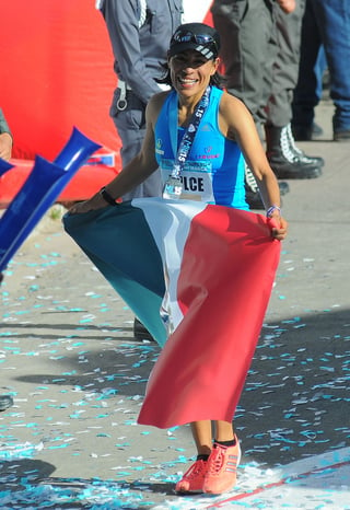 Dulce María Rodríguez tuvo una jornada redonda en el Maratón Lala. Cumple como mariscal y es la mejor mexicana