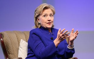 Voceros de Hillary Clinton declararon que la exfuncionaria cumplió con “la letra y el espíritu de las reglas”. (Archivo)
