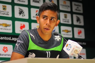 Néstor Calderón aseguró que ya trabajan para corregir los errores en el equipo de Santos Laguna. (Fotografías de Jesús Galindo López)