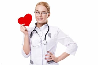 Las cardiólogas coinciden en que hay un sesgo inconsciente interiorizado en la sociedad que conlleva una 'discriminación' para las mujeres en salud cardiovascular. (ARCHIVO)