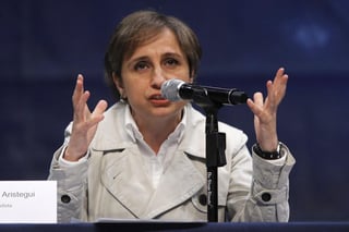 Los legisladores plantean que se disponga de inmediato un programa de noticias bajo la conducción de Aristegui y su equipo. (ARCHIVO)